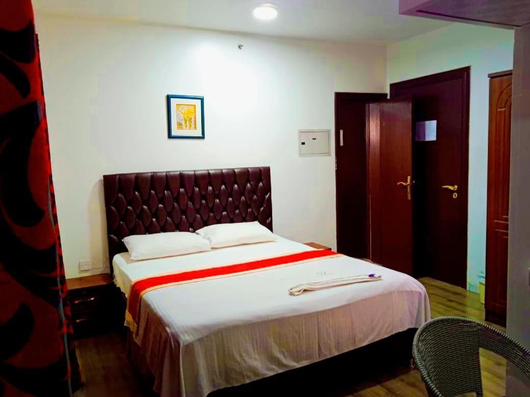 Hala Hotels Apartments 沙迦 外观 照片